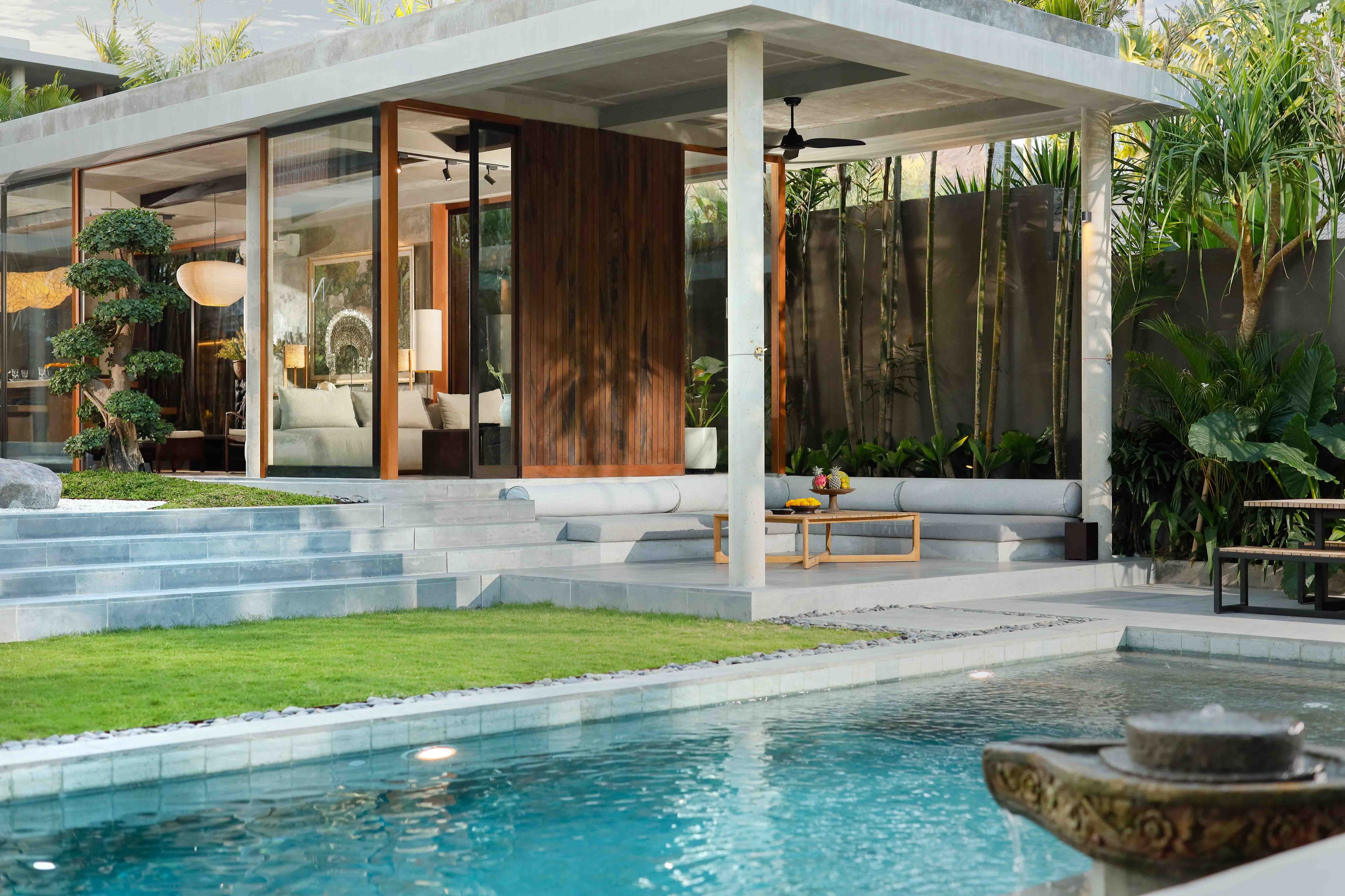 House thumbnail 2