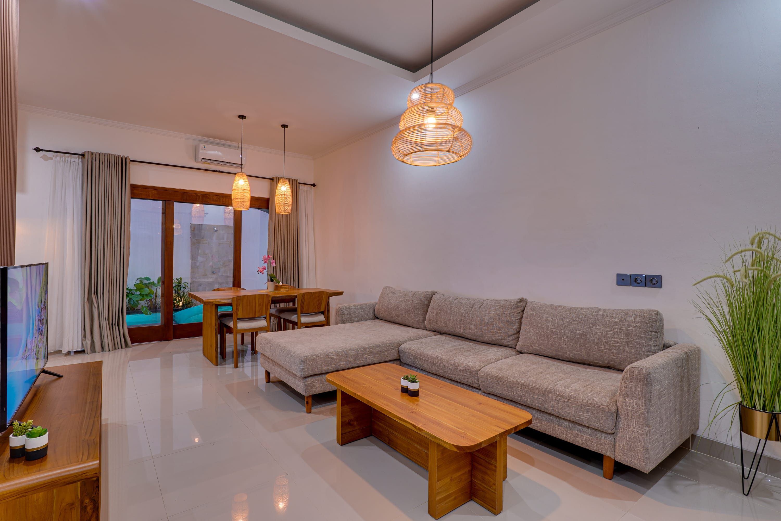 House thumbnail 5