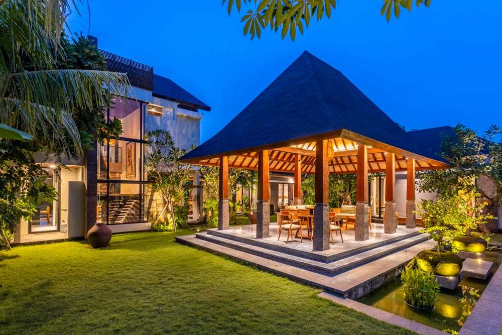 House thumbnail 1